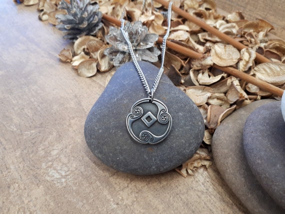 Pendentifs runes vikings bijoux vikings collier viking pour