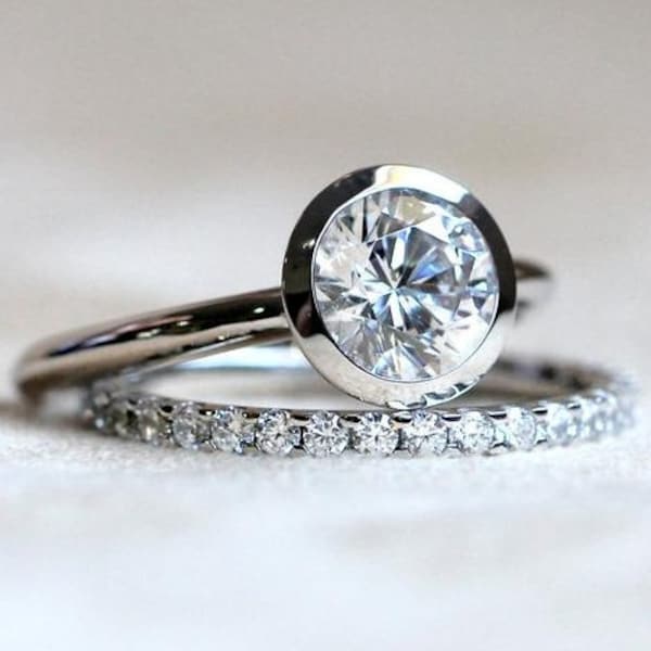 14K Solid White Gold Wedding Ring Set, 1.50CT Round Lab Diamond Bezel Ring, Moissanite Bezel Engagement Ring, Simulated Diamond Bridal Set