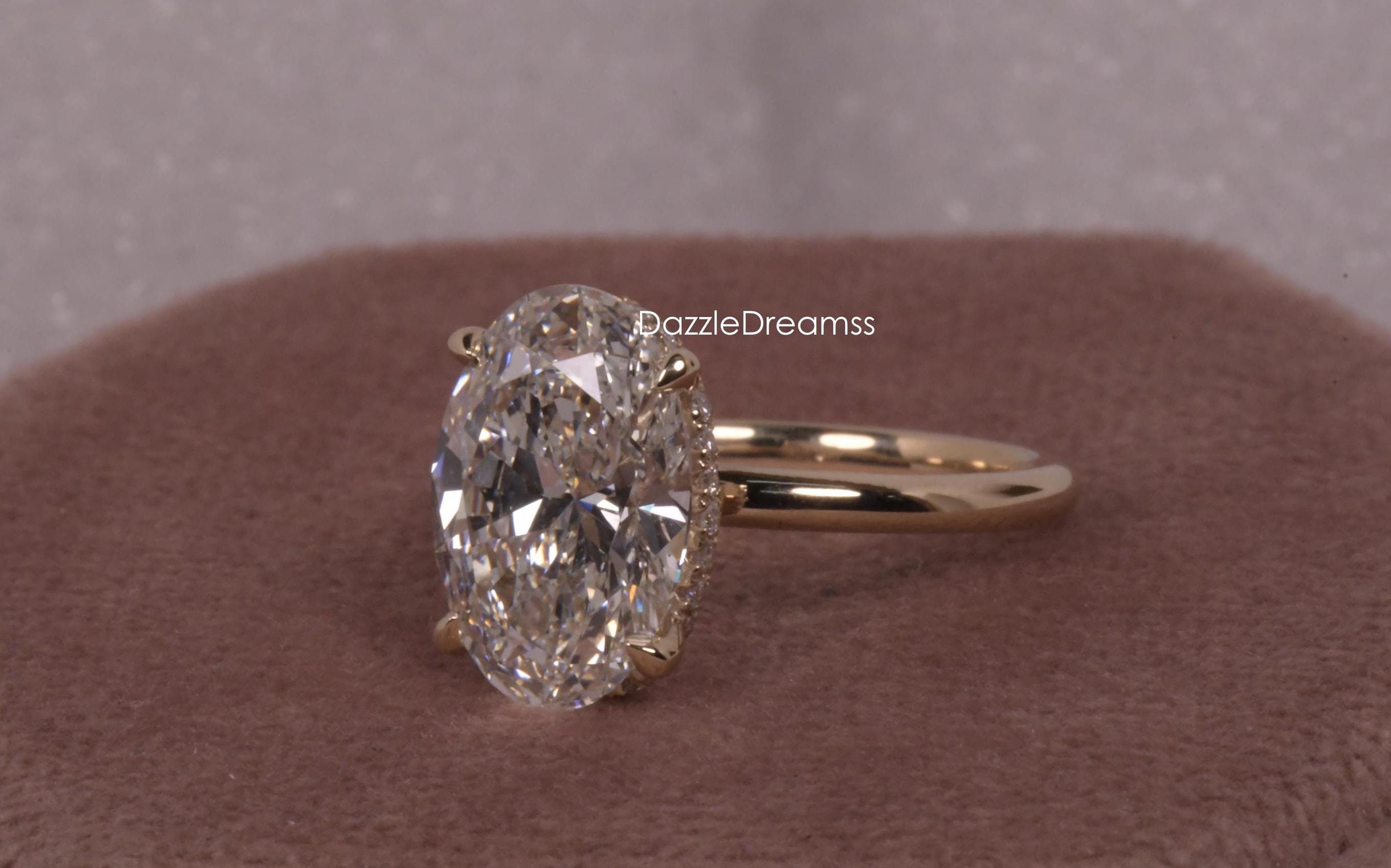 4.15CT Oval Lab Grown Diamond Engagement Ring, 14K Solid Gold Ring, IGI Certified, Halo Diamond Wedding Ring, Claw Prong Oval Diamond Ring