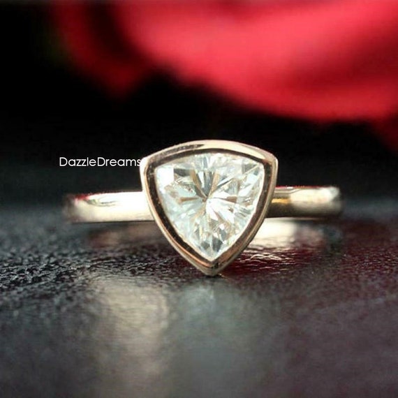 2 carat trillion 2024 cut diamond ring