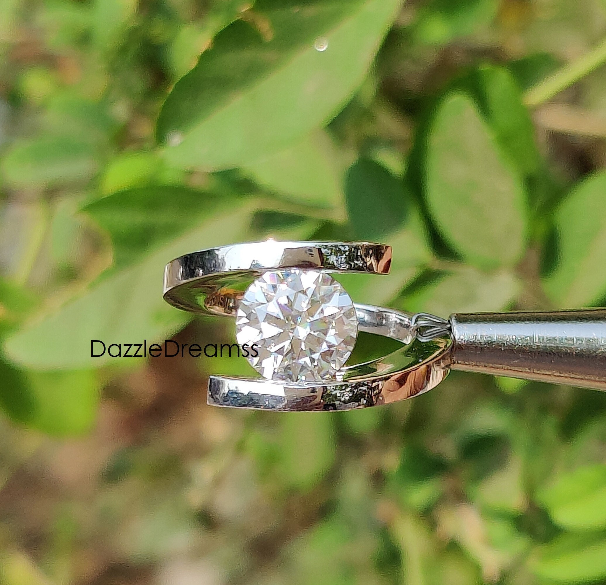 Spiral tension sale engagement ring