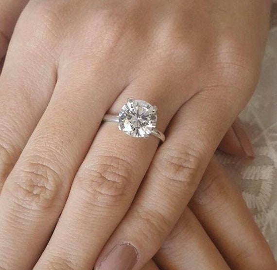 14kt White Gold Diamond Leaf and Vine Wedding Ringengagement | Etsy | Wedding  rings engagement, Wedding rings unique, Beautiful jewelry