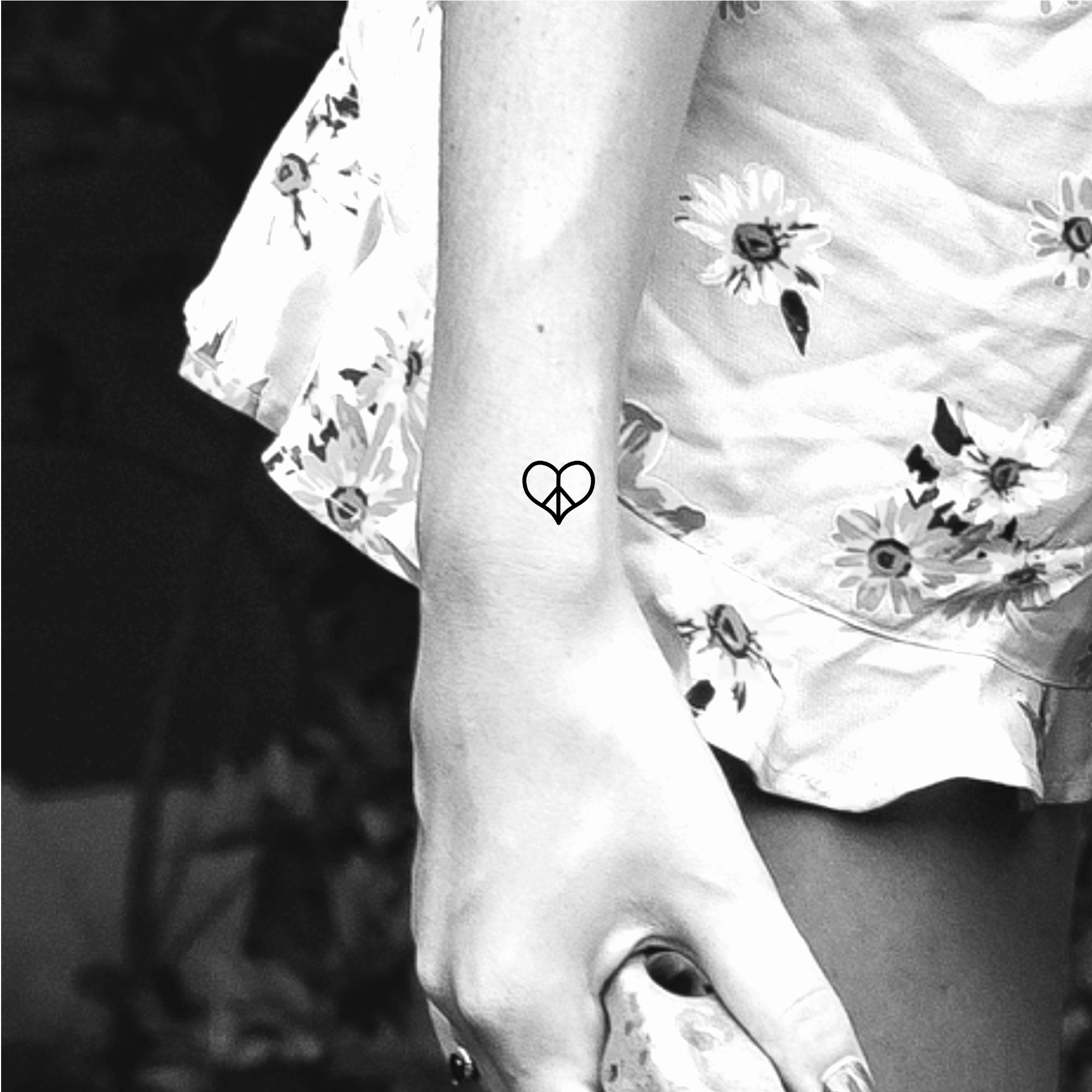 Heart Peace Sign Temporary Tattoo