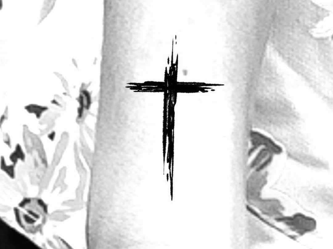 Tatuaje temporal de cruz angustiada - Etsy España