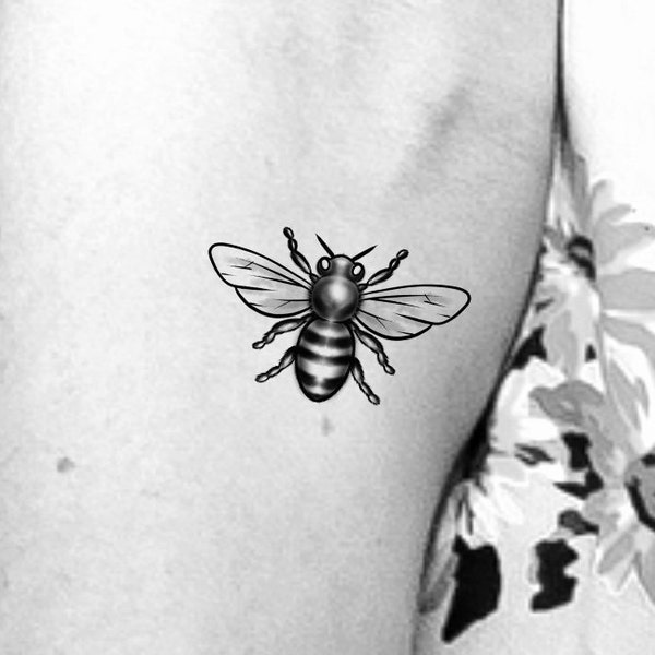 Bee Temporary Tattoo / insect tattoo / small tattoo / realistic bee tattoo