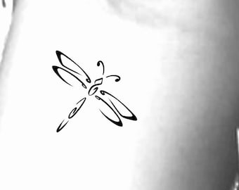 May include: A simple black line drawing of a dragonfly.