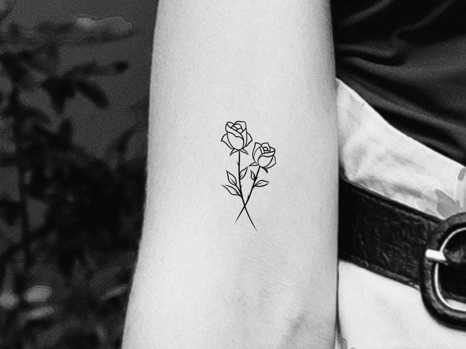 EGMBGM 24 Sheets Black Sketch Rose With Snake Temporary Tattoos For Women  Sexy Red Rose Branch Crescent Moon Tattoo Sticker For Girls Waterproof Arm  Leg Neck Fake Flowers Tattoo Temporary Tatoo Kit