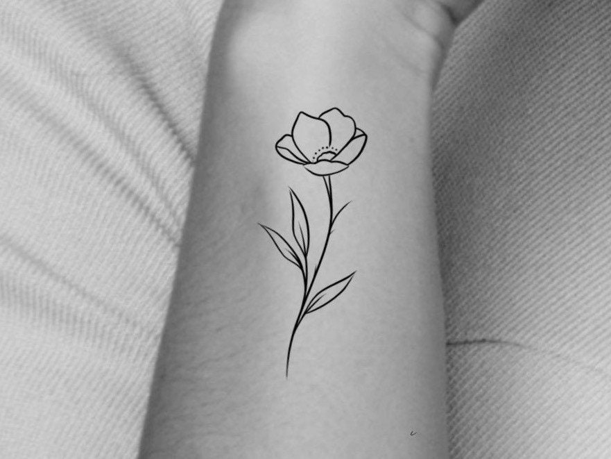 50 Small  Delicate Floral Tattoo Information  Ideas  Brighter Craft 