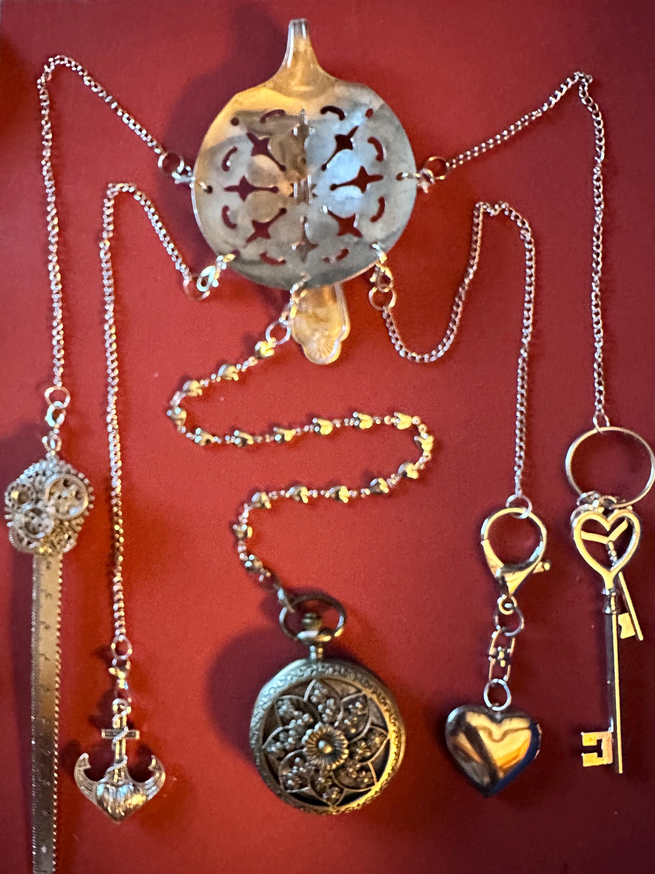 Broche Chatelaine Victorienne Ancienne - Montre Or Filled Et Strass - Occasion