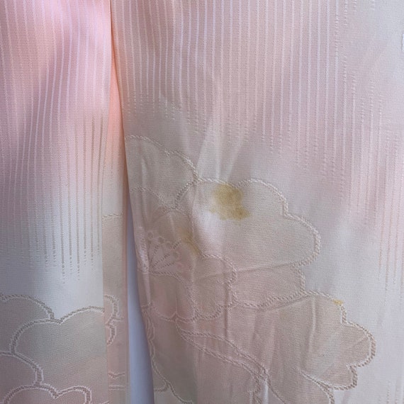 Vintage pale pink silk furisode nagajuban with embroi… - Gem