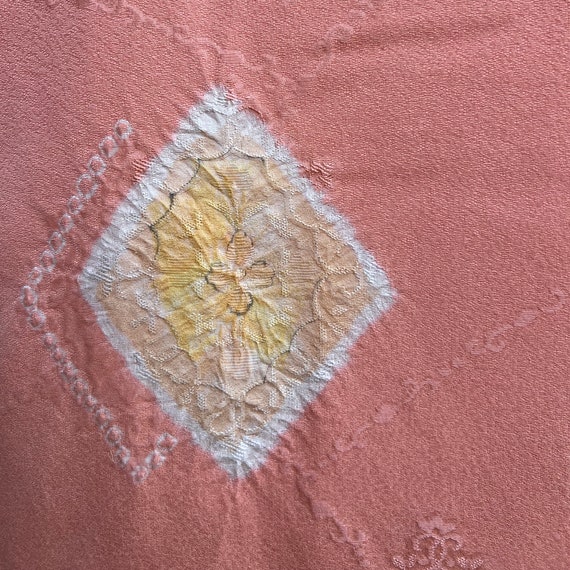 Peach silk crepe haori with shibori diamond patte… - image 2