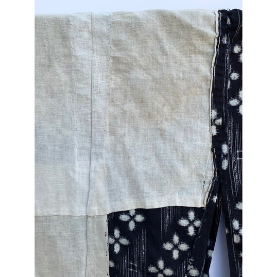 Black and white kasuri cotton kimono with abstrac… - image 8