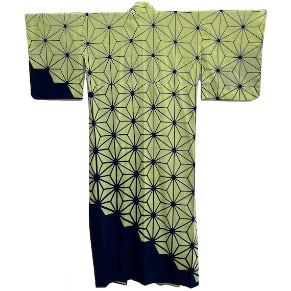 Butter yellow yukata with dramatic asymmetrical a… - image 1