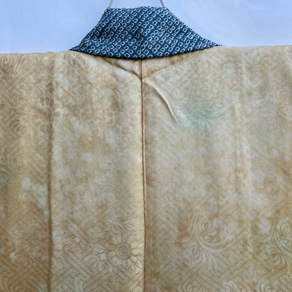 Medium blue silk shibori haori with dyed wheel mo… - image 8