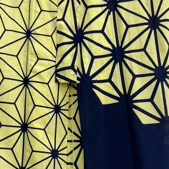 Butter yellow yukata with dramatic asymmetrical a… - image 4