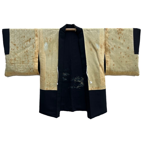 Black silk crepe urushi haori with landscape patt… - image 4