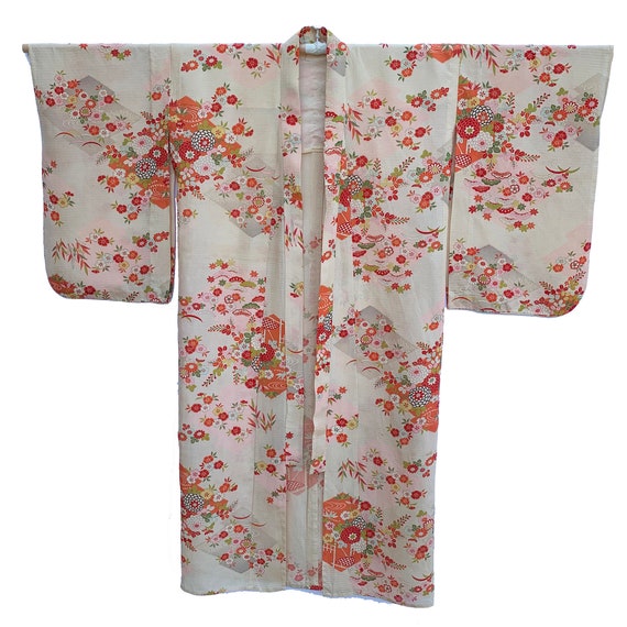 Pale pink girls summer kimono with floral pattern - image 4