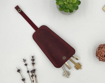 leather key holder pouch,handmade key holder,personalized key holder,Key case, leather keychain,mom's key holder, Mother’s Day gifts