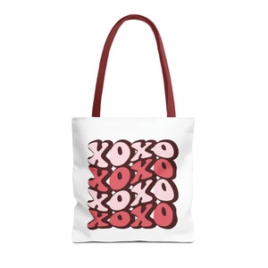 XOXO Tote Bag, XOXO Bag, Love Tote Bag, Love Bag, Valentine Day Tote Bag, Gift for Her, Valentine&#39;s Gift Women, Valentine&#39;s Day Home Decor