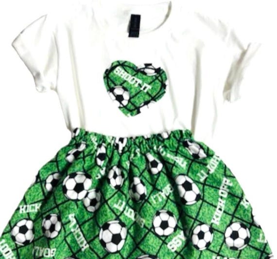 Girls soccer game day outfit