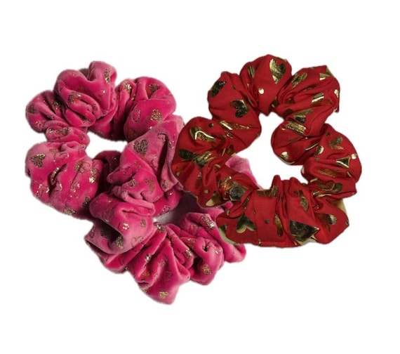 Valentine’s Day scrunchie for women and girls
