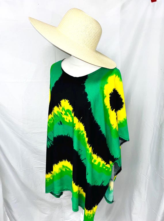 Women swimsuit cover up: beach party wear