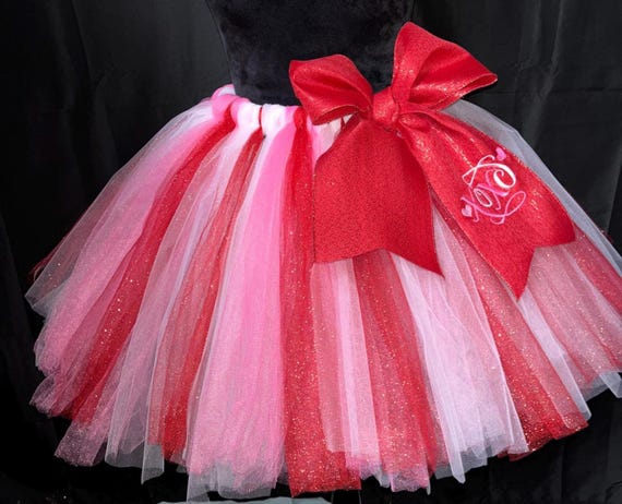 Val Day dance tutu: XOXO heart design bow