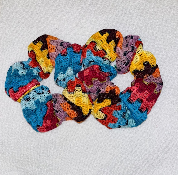 Multi colors Jigsaw puzzle design knitted fabric material scrunchie: one size trendy style