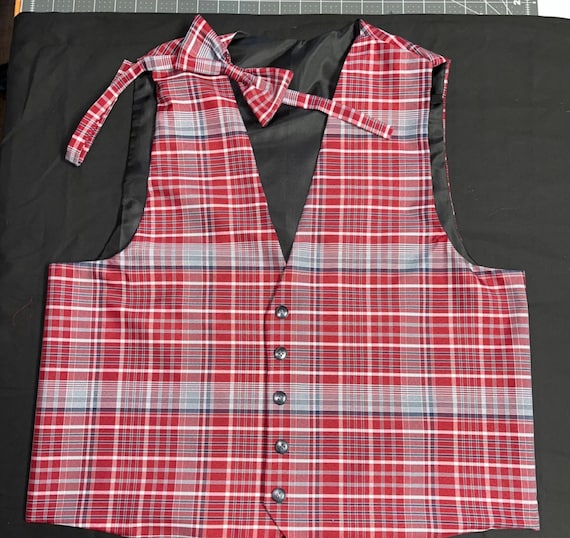 Adults and teen unisex traditional bandana material vest and bow tie set