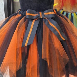 Saia tutu de tigre laranja e preta: fantasia de Halloween para adultos e adolescentes