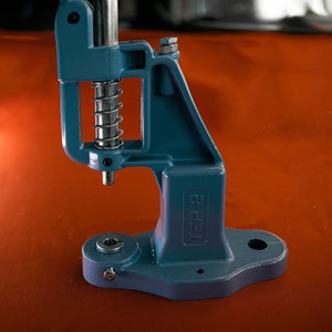 Hand Press Machine, Press for installing fittings