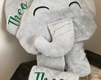 Embroidered baby towel & optional washcloth | Personalized child towel | Baby gift | Mom gift  | Nursery gift | Baby shower gift.