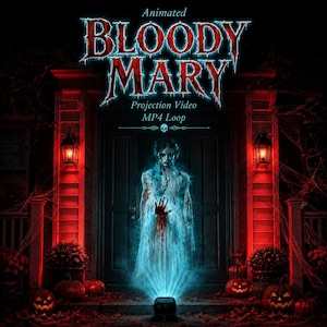 Può includere: Un video di proiezione digitale intitolato Animated BLOODY MARY MP4 Loop che mostra una figura spettrale in abito bianco con mani macchiate di sangue davanti a una porta scura, fiancheggiata da colonne rosse e zucche intagliate.