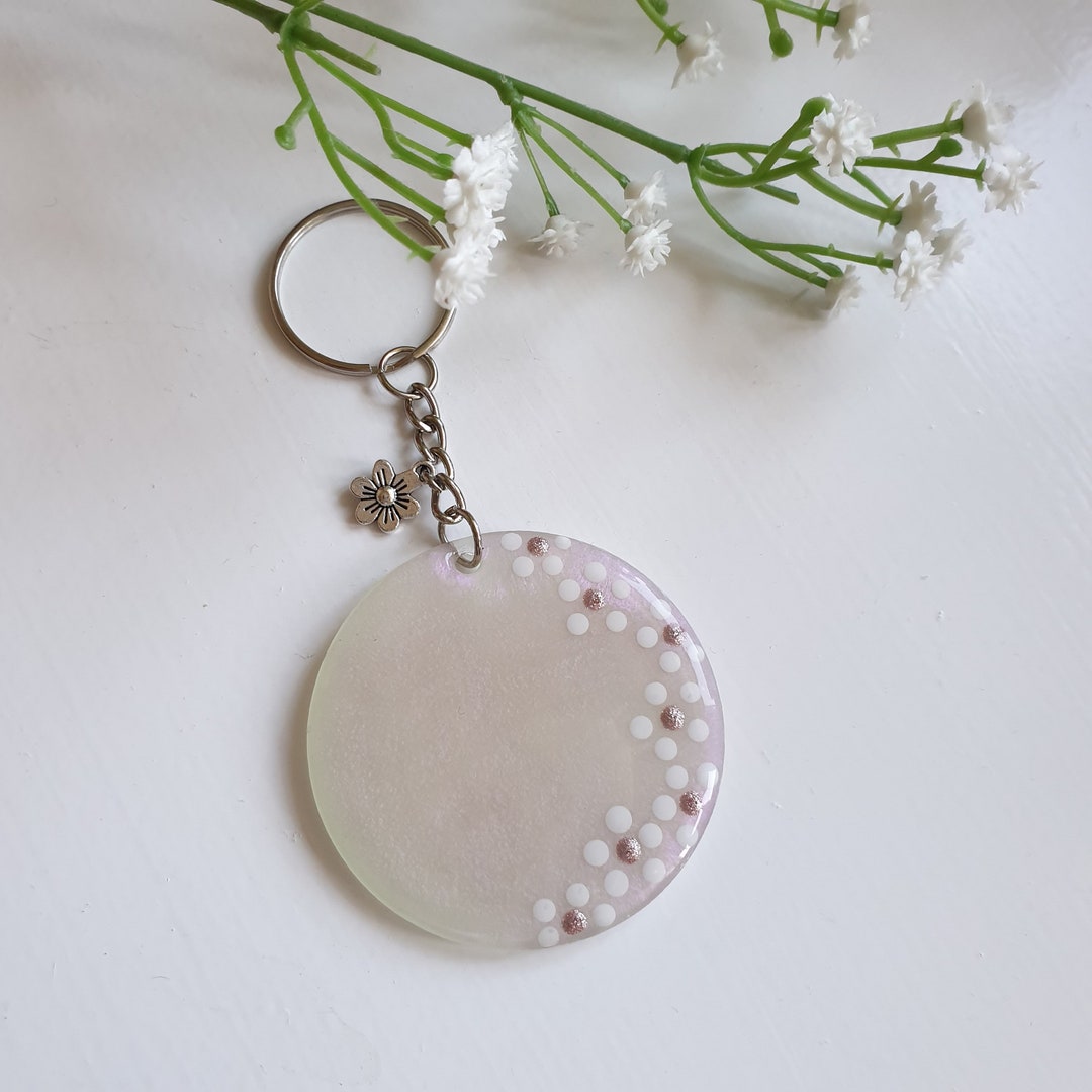 Personalised Daisy Keyring Hand Painted Keyring Personalised Gifts ...