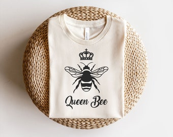 Queen Bee SVG: Crowned Bumble Bee Clipart (Digital Download)