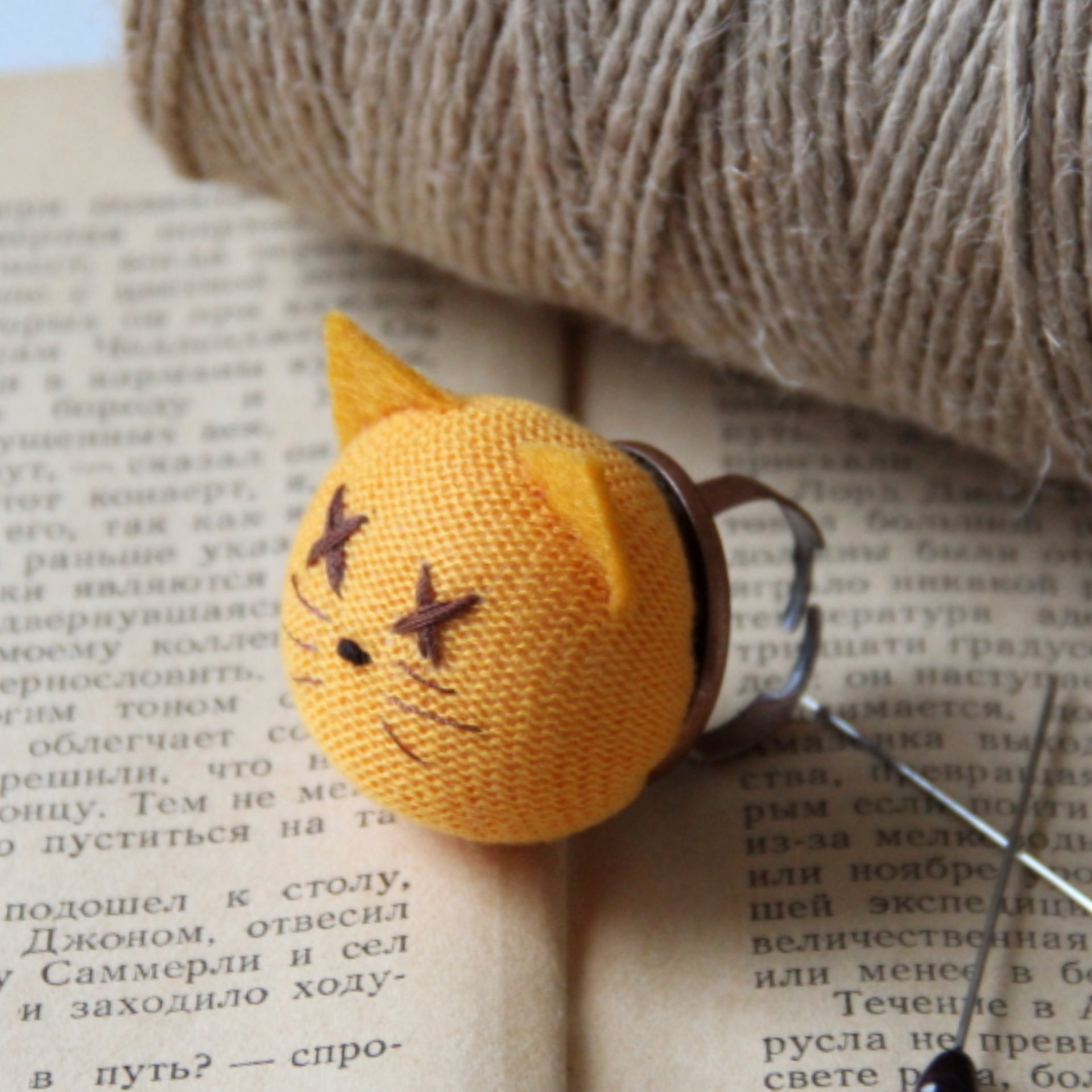 Cute pin cushion ring Cat pin cusion handmade Finger pin Etsy