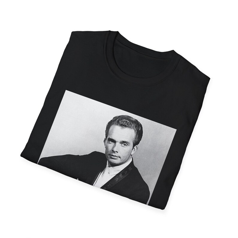 Merle Haggard Tshirt, Country Singer Tee image 8