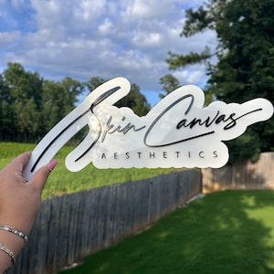 Aangepast acryllogobord: gepersonaliseerd zakelijk watermerk