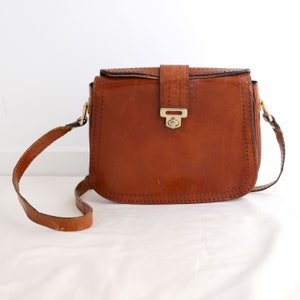 Vintage 80s Chestnut Brown Leather Saddle Bag