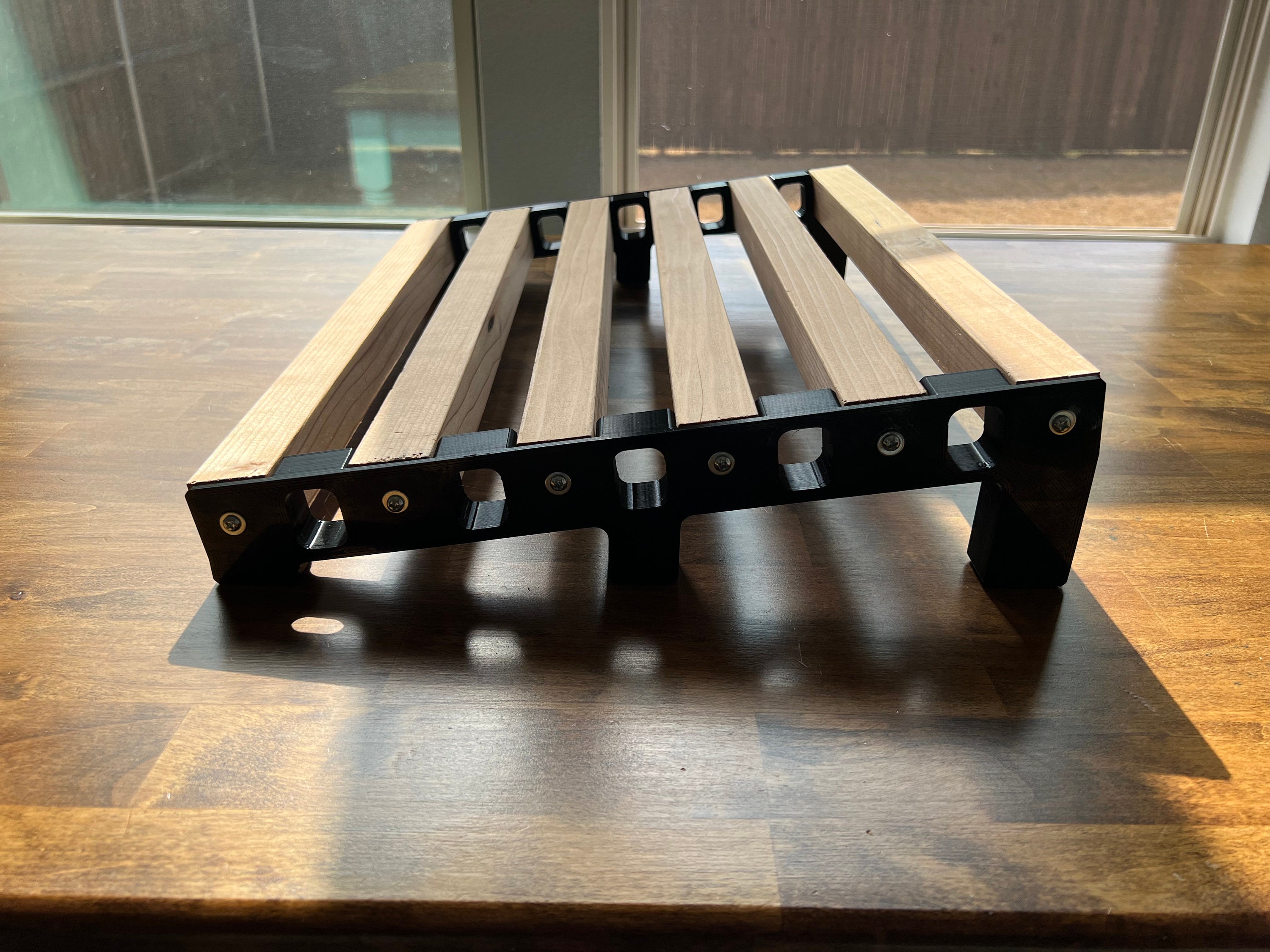 thumbnail image 2 of Large Guitar Pedal Board End Supports - DIY Pedal Board Build Kit (Supports Only) 2 of 3