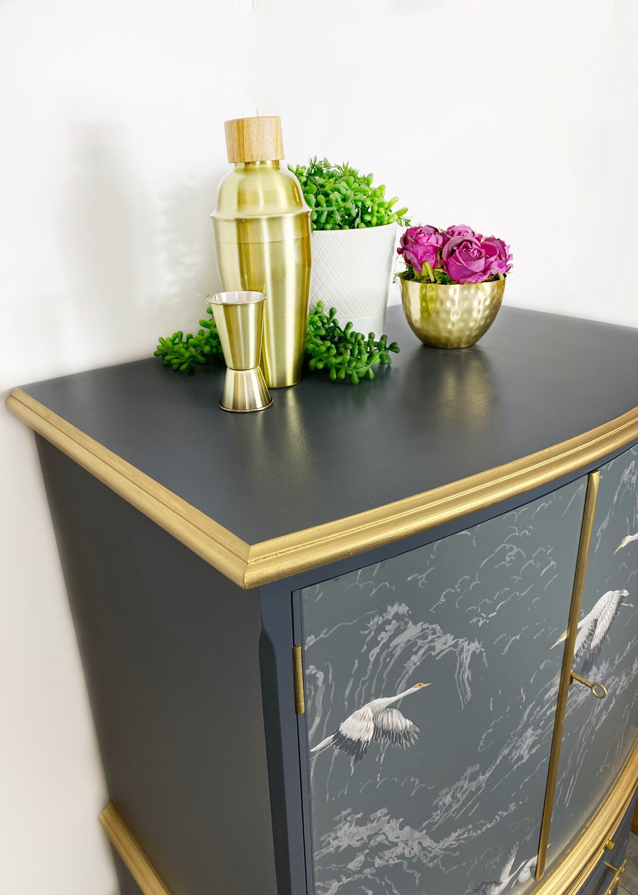 Vendido Sólo para comisión Gabinete de cócteles de bebidas | Etsy