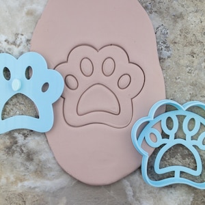 Cat paw cookie cutter best gift for cat lovers works with fondant polymer clay and Play Doh . Dog paw . Party Ideas . Decor . Treat molds