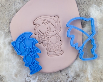 Cortador de galletas de Sonic the Hedgehog, personaje de videojuego. Regalo para gamers. Cortador de arcilla polimérica, fondant y plastilina Play-Doh. Amante de los juegos de Sega.