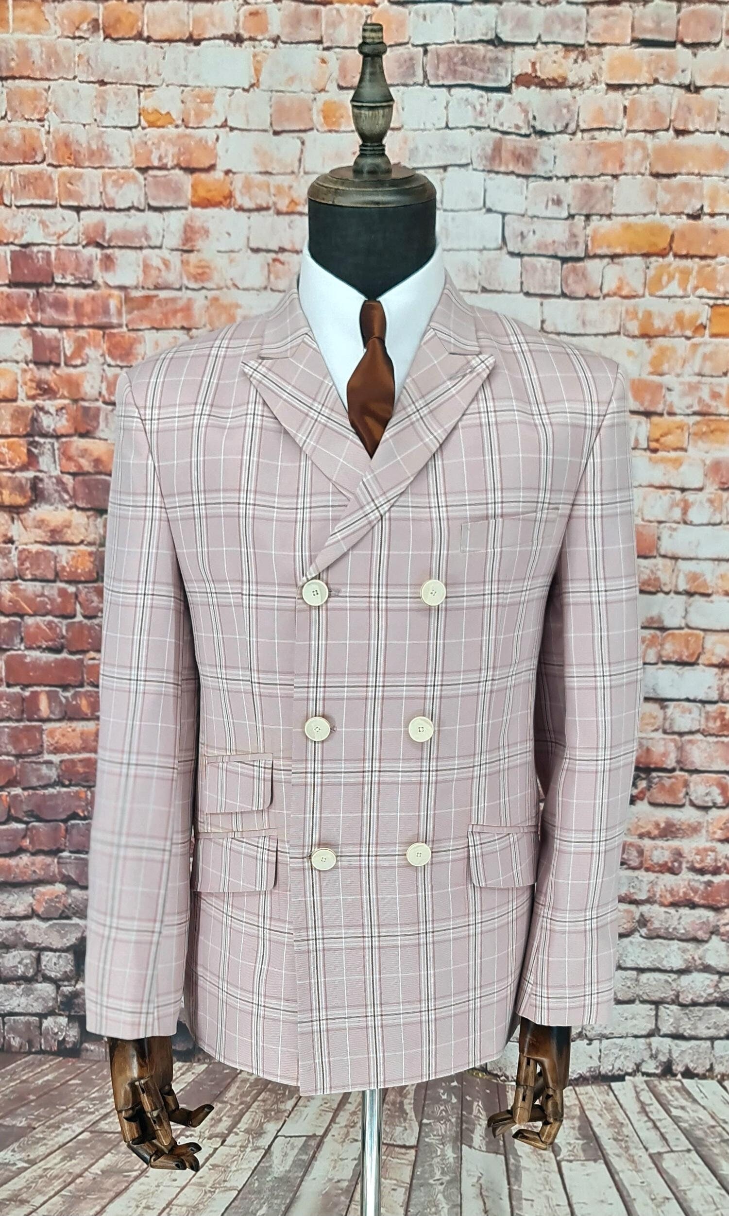 Mod suit tailored fitted 6 button Double Breasted tailored fit Pink & Cream fine 100% wool cloth