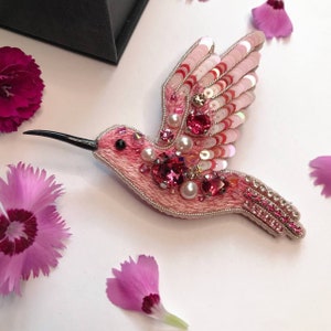 Pink Hummingbird brooch, handmade embroidered bird pin