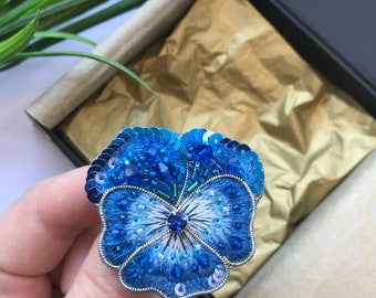 Blue Pansies embroidered brooch