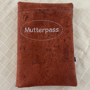 Mutterpasshülle   Einband Mutterpass Hülle Mutterpass  Einsteckfach Impfausweis Schwangerschaft Kork Stoff