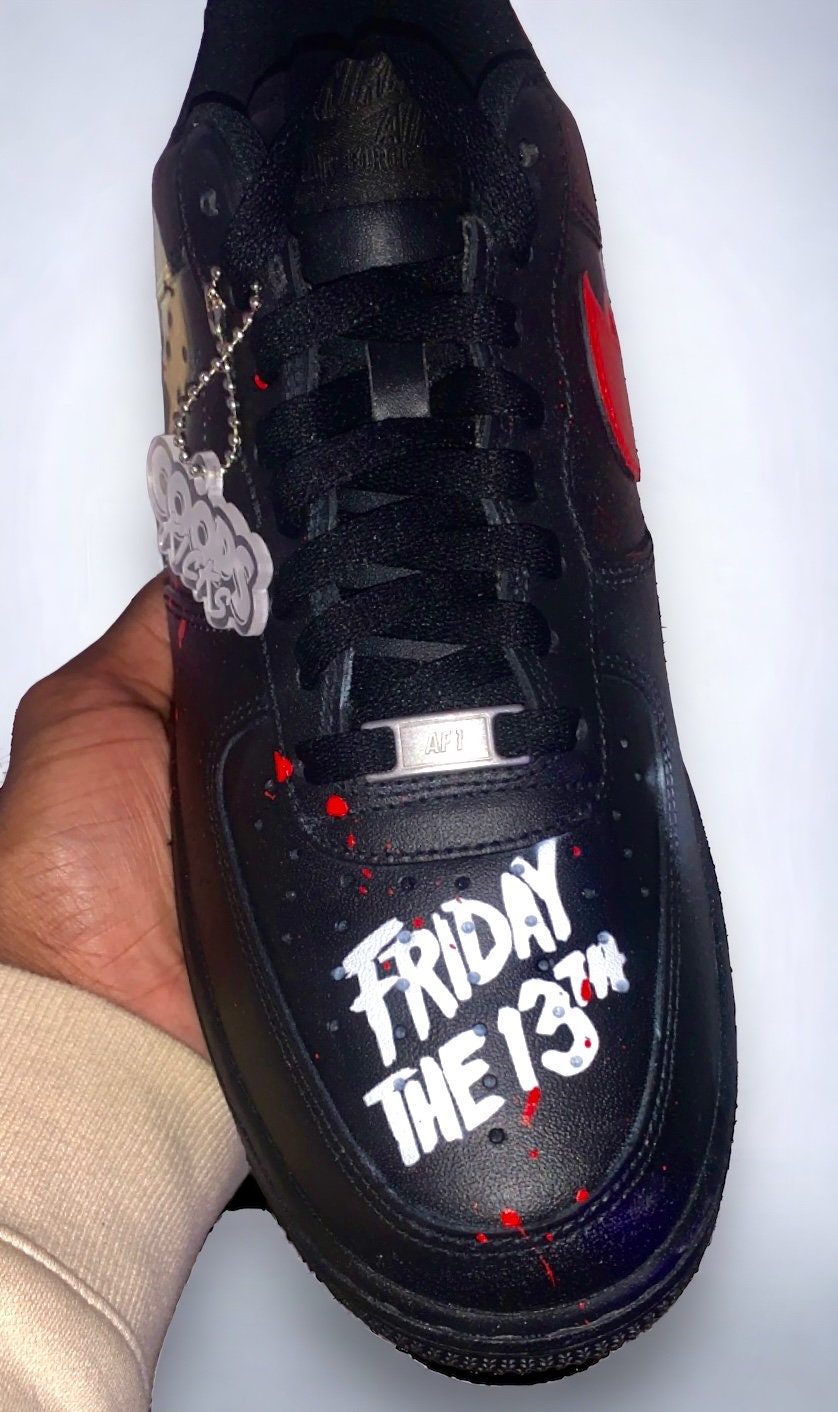 nike sb friday the 13th