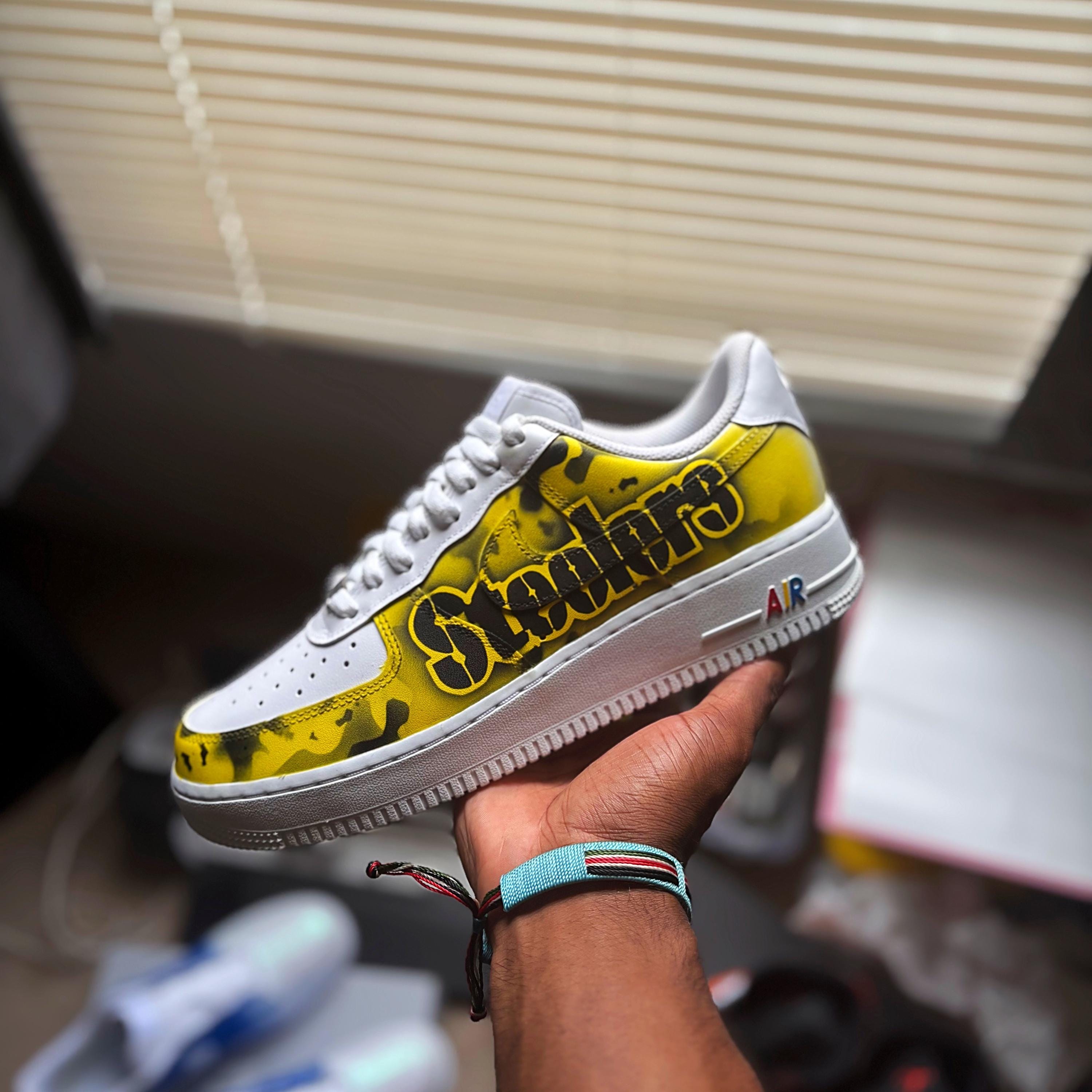 nike steelers tennis shoes