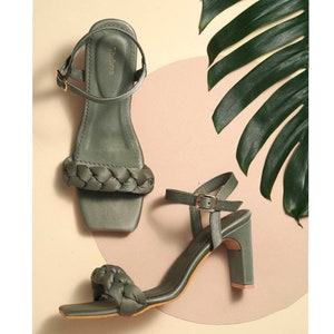 Womens olive green sandals discount